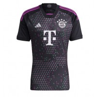 Camisa de Futebol Bayern Munich Kim Min-jae #3 Equipamento Secundário 2023-24 Manga Curta